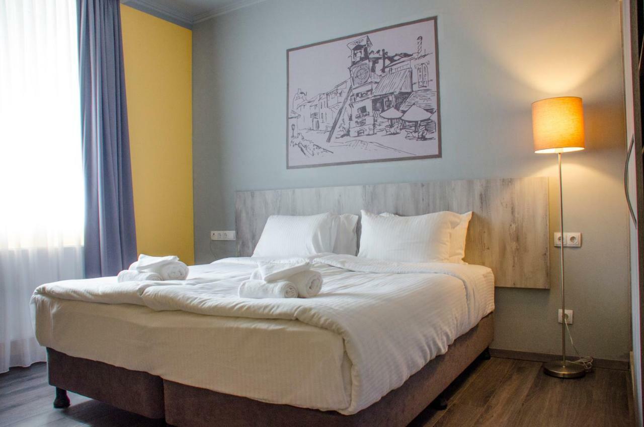 Atoneli Hotel ティビリシ エクステリア 写真