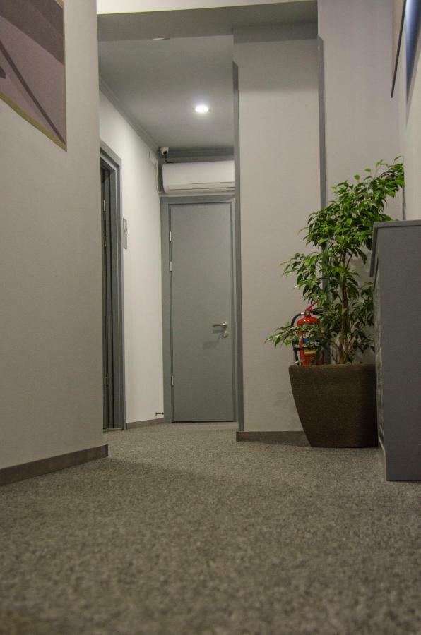 Atoneli Hotel ティビリシ エクステリア 写真